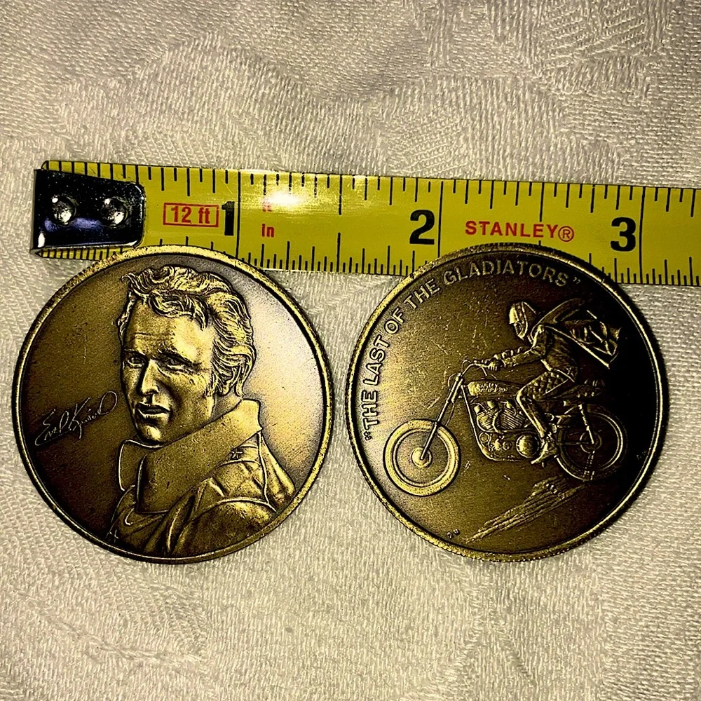 Evel Knievel Solid Bronze Coin - Picture 1 of 3